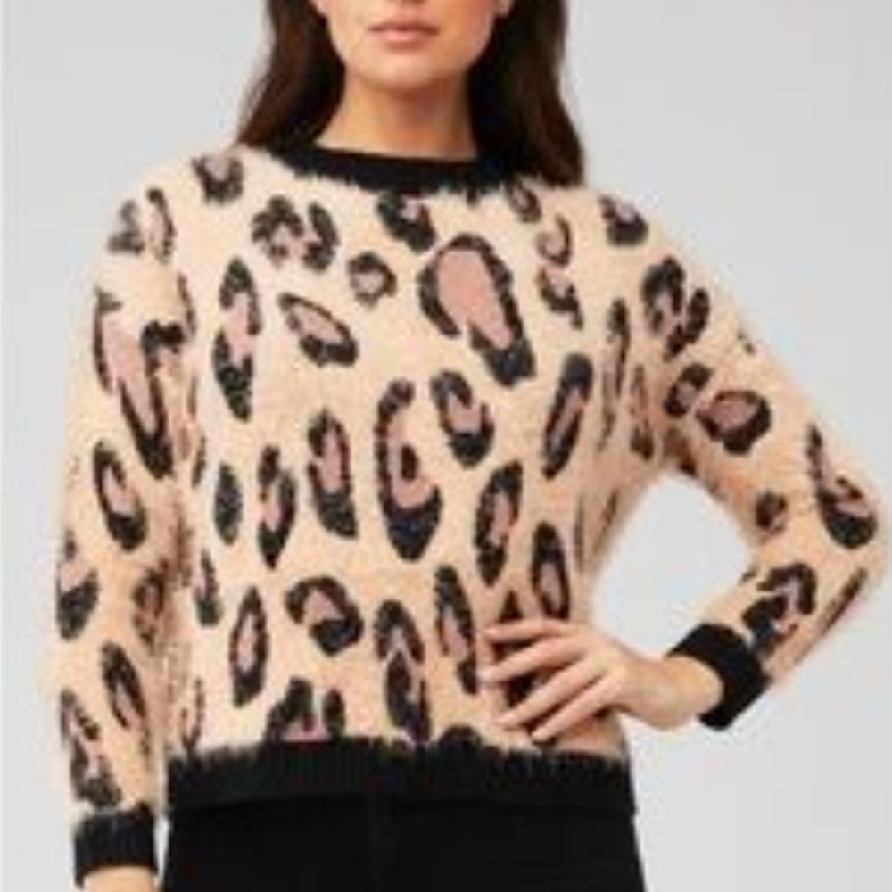 Mink Pink Fuzzy Leopard Print Oversized Cropped Sweater Size Large